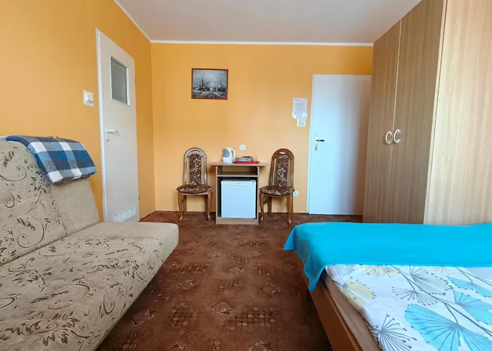 Bryza Проживание в семье Владыславово