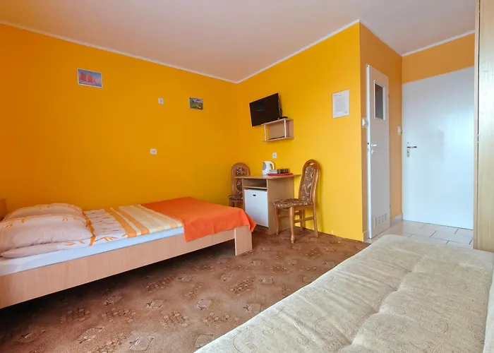 Bryza Проживание в семье Владыславово