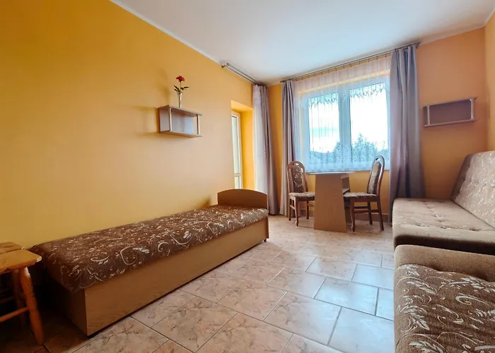 Bryza Проживание в семье Владыславово